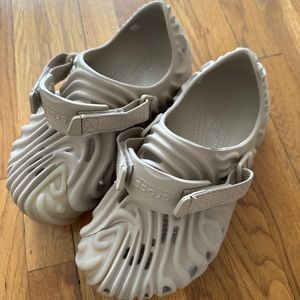 CROCS X SALEHE BEMBURY